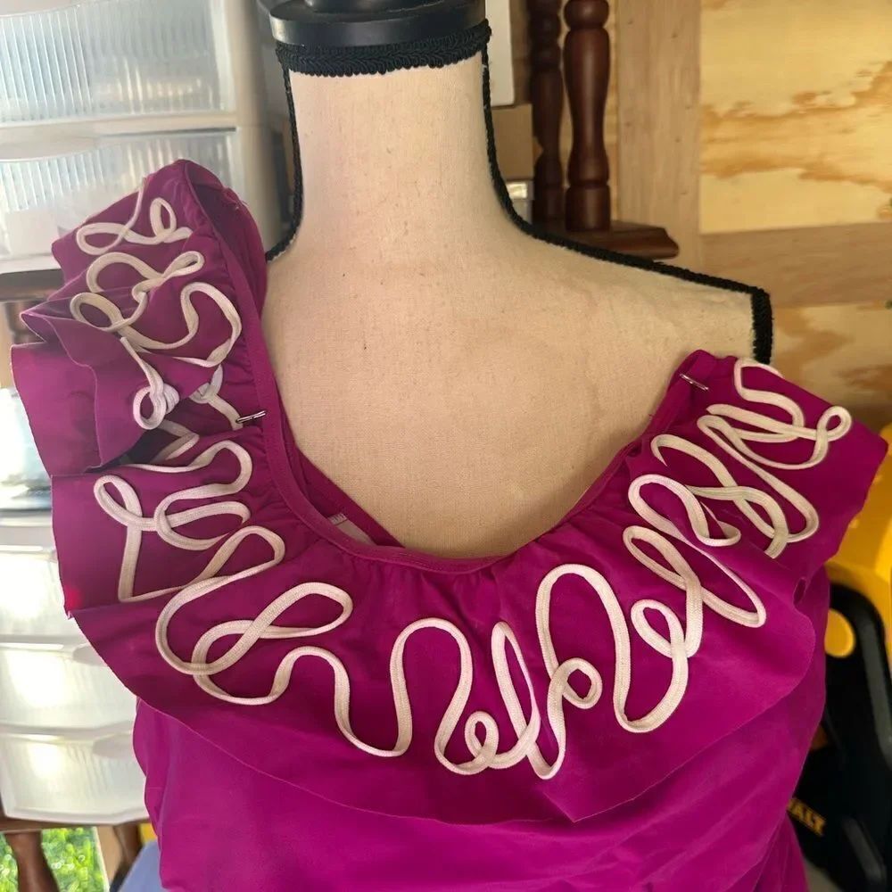 Profile Swimsuit - Picture 2 of 5